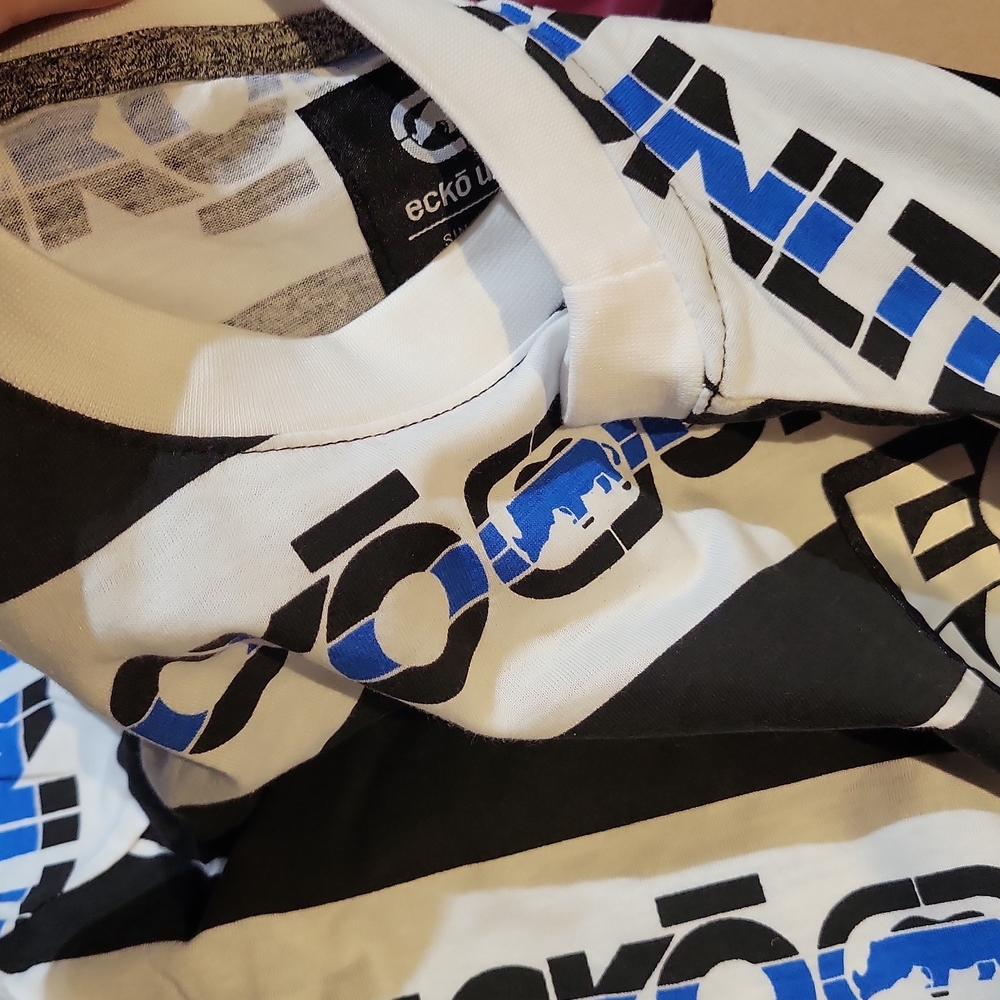 Ecko Unlimited Men's Black and Blue Striped Tee - Picture 2 of 3